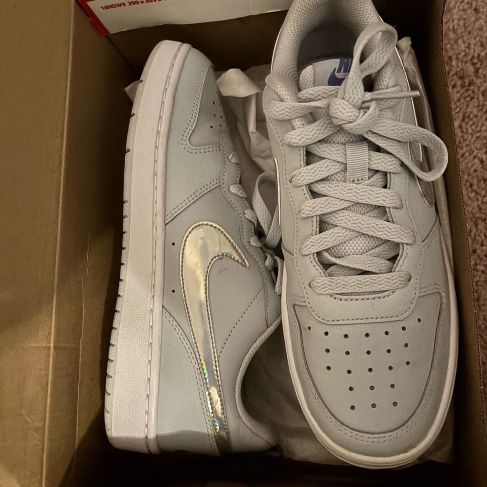 Nike Light Gray Sneakers with Iridescent Swoosh